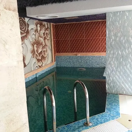 Apartament In Sweet Homes 3 *